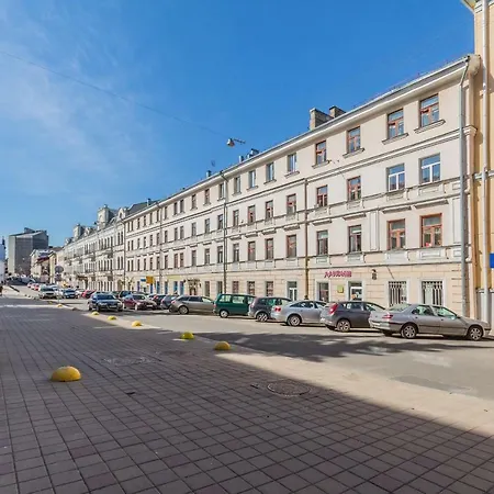 Internatsionalnaya 13 Apt Апартаменты *